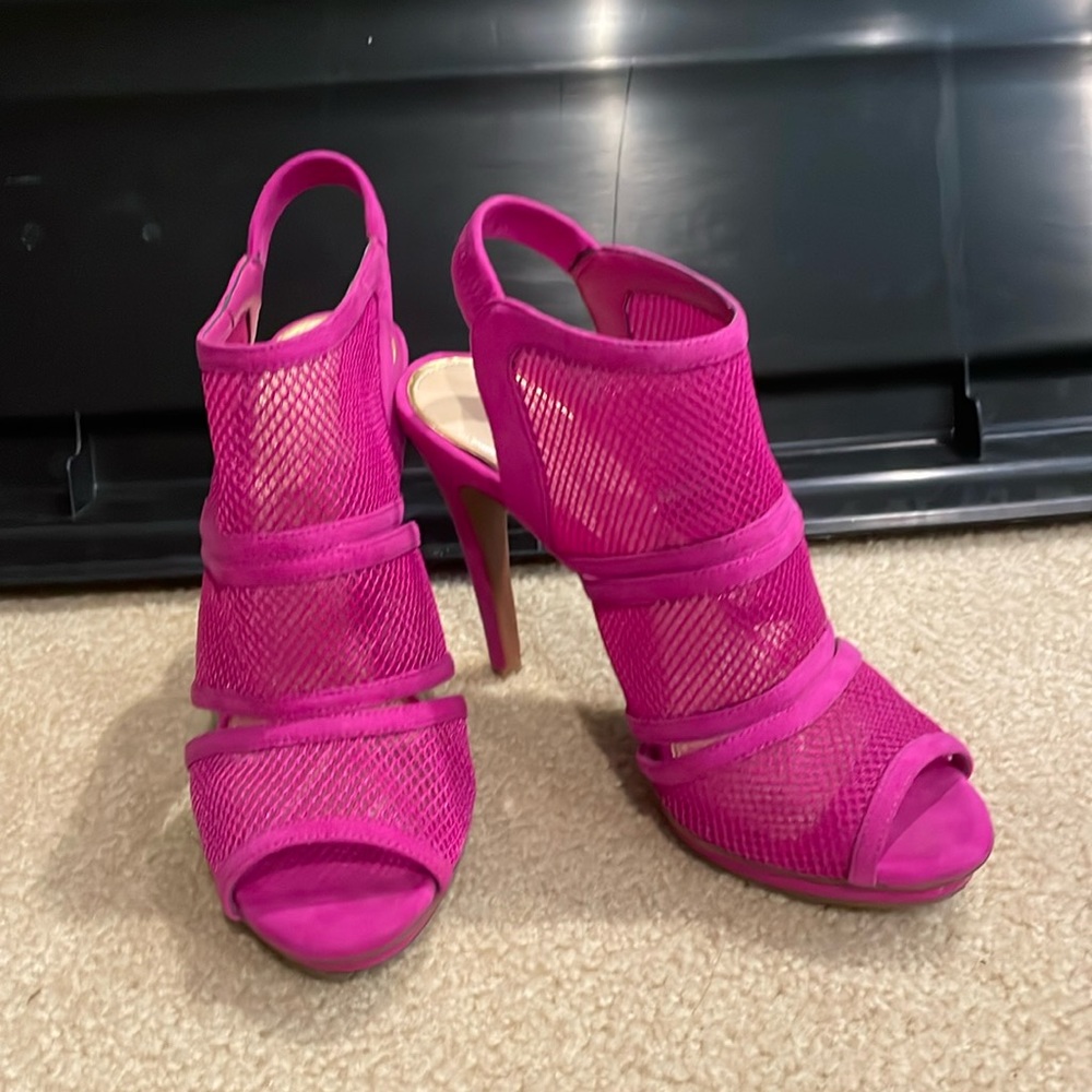 jessica simpson, pink/purple heels